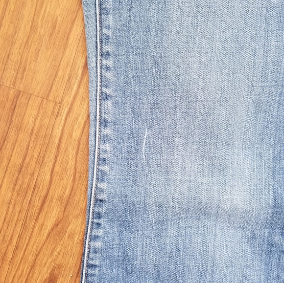 Levis 547 premium flare jean - Picture 6 of 7